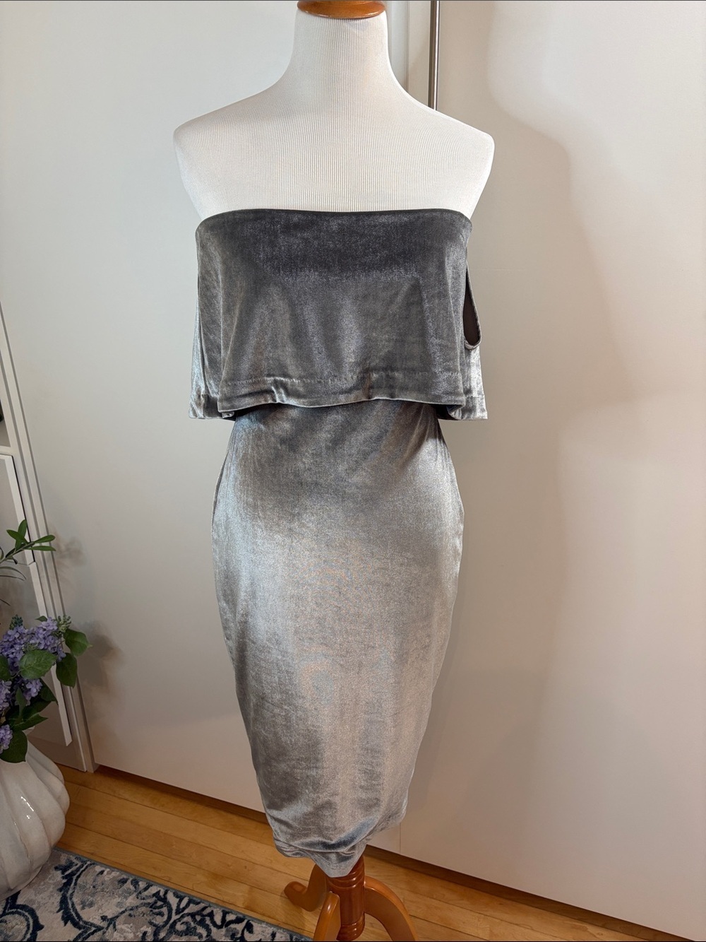 Slinky! Sexy! Likely Silver Strapless Velvet Dress | 6